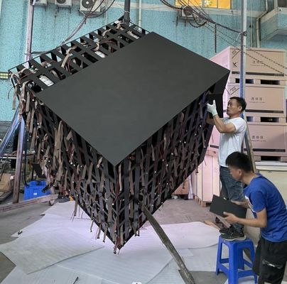 Прокат приведенный дисплея P4.81 P3.91 творческий водоустойчивый люминисцентный